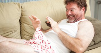 Sexting 101 – Keep it Sexy, Not Creepy Sexting Guide