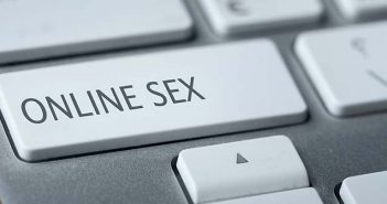 Navigating Your Way through Online Sex Communities ap-navagating-online-sex-community