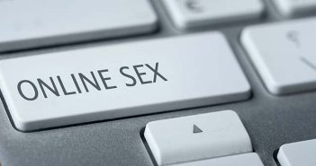 ap-navagating-online-sex-community